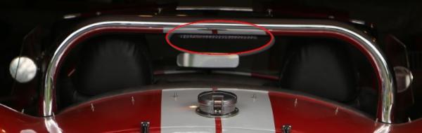 Roll bar with centre mounted stop lamp highlighted