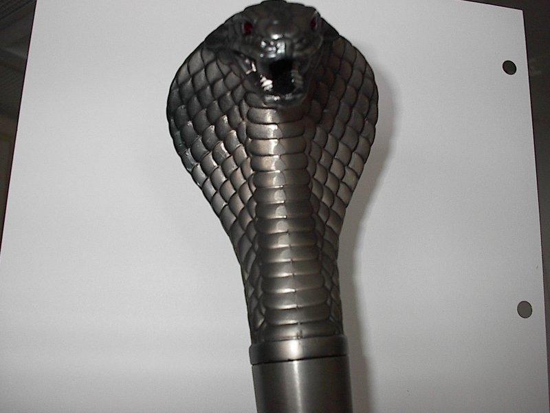 11446pewter_cobra_cane_2