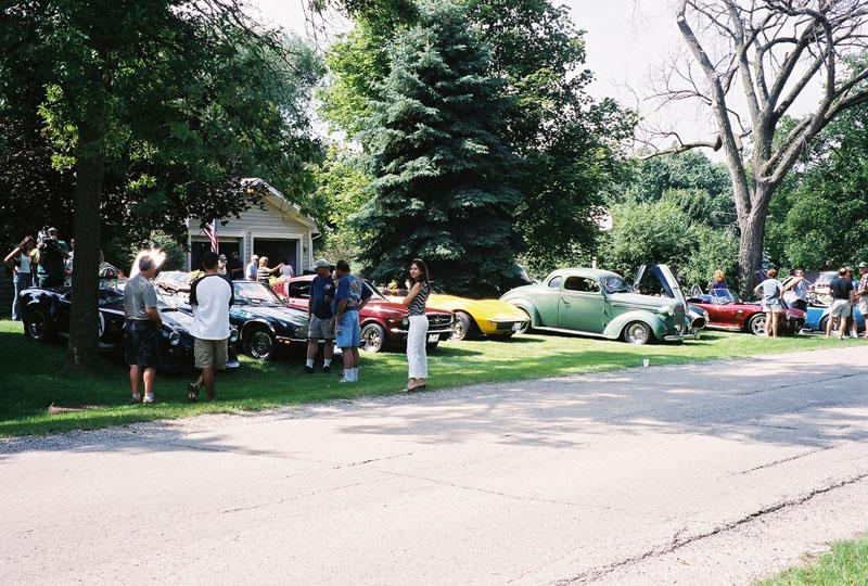 11650all_cars_at_front_view