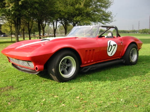 15726Corvette_race_car_17