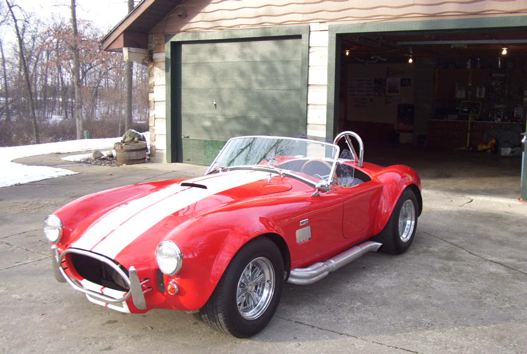 18268Cobra_Driveway