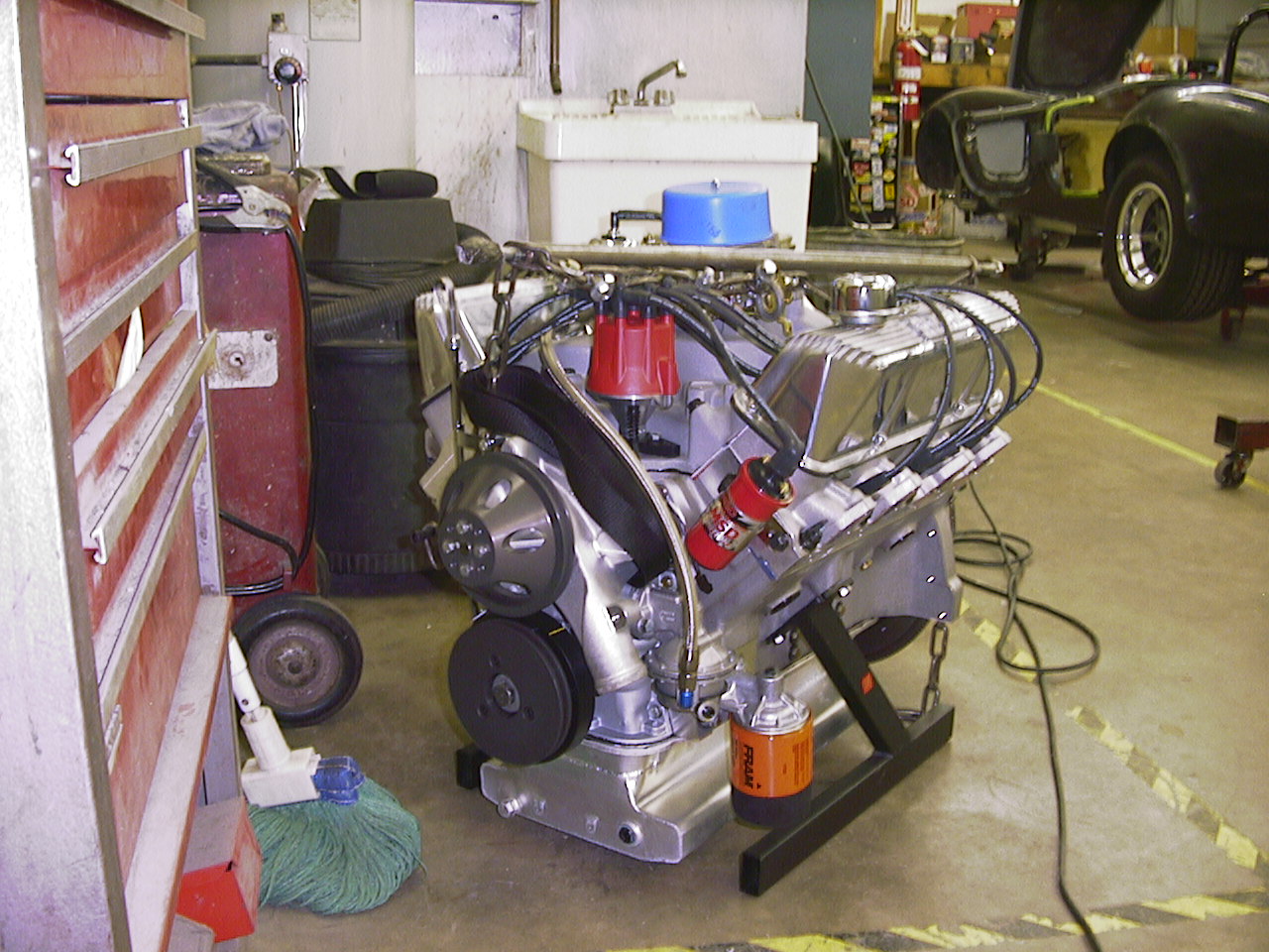 20134Front_View_Engine_Stand