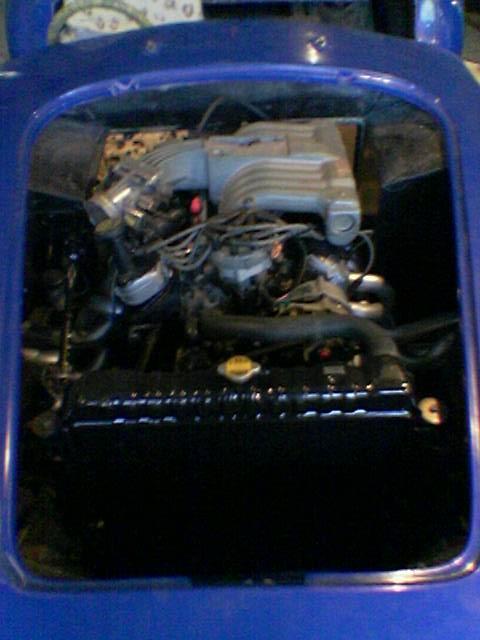 20893Engine_bay_New_Radiator