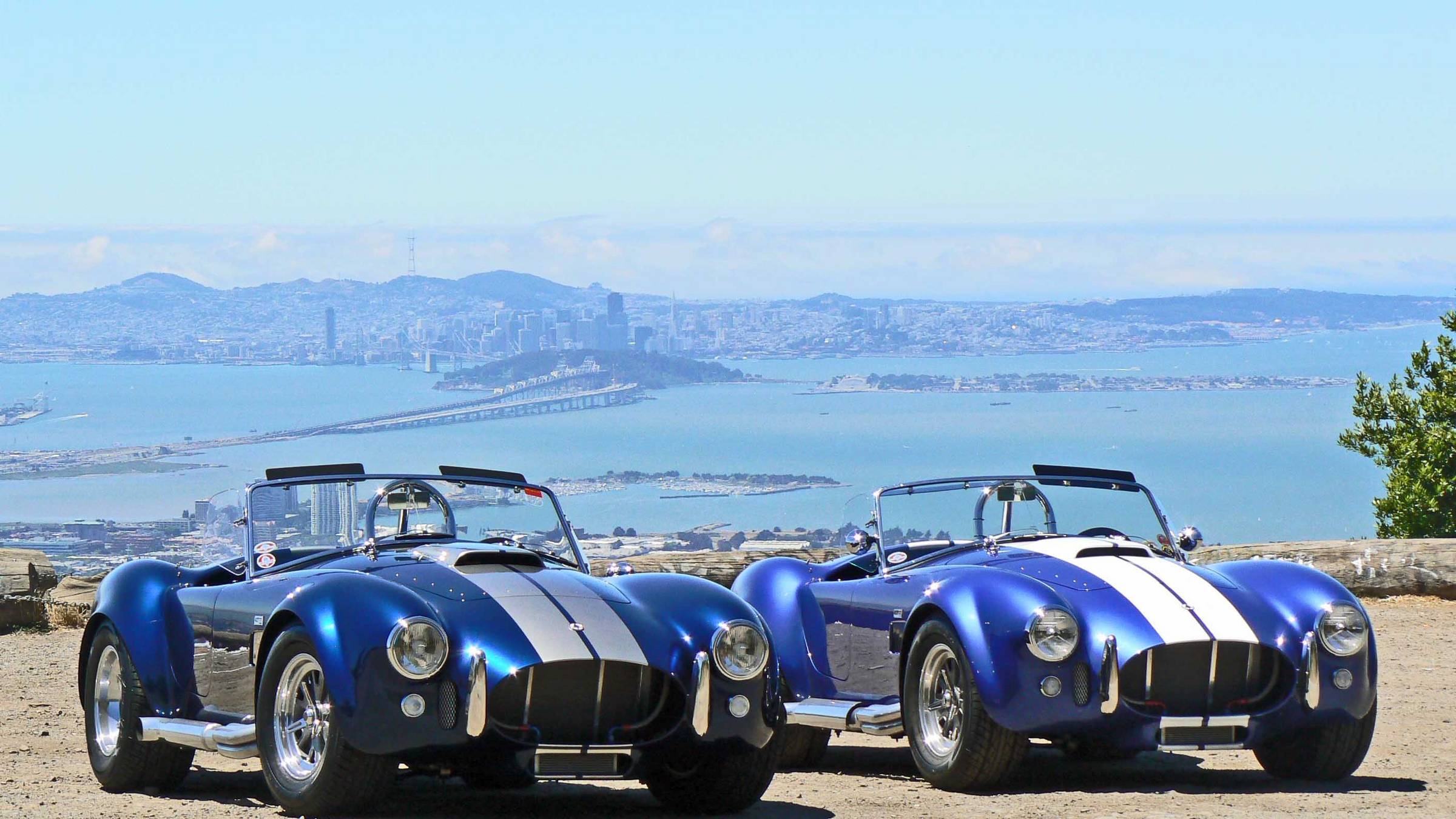 2_Cobras_the_SF_Bay_Bridge