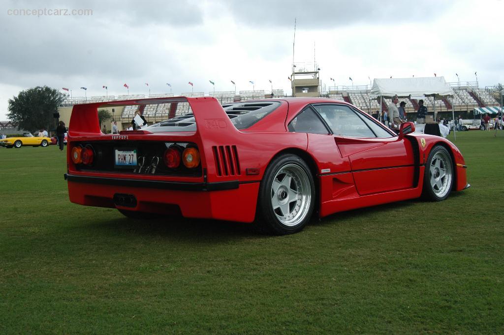 92_Ferrari_F40_DV_PalmBeach_05_08