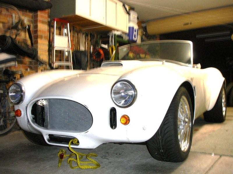 Cobra_with_new_wheels_and_tyres_side