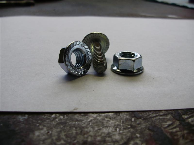 Flange_nuts-bolt_003