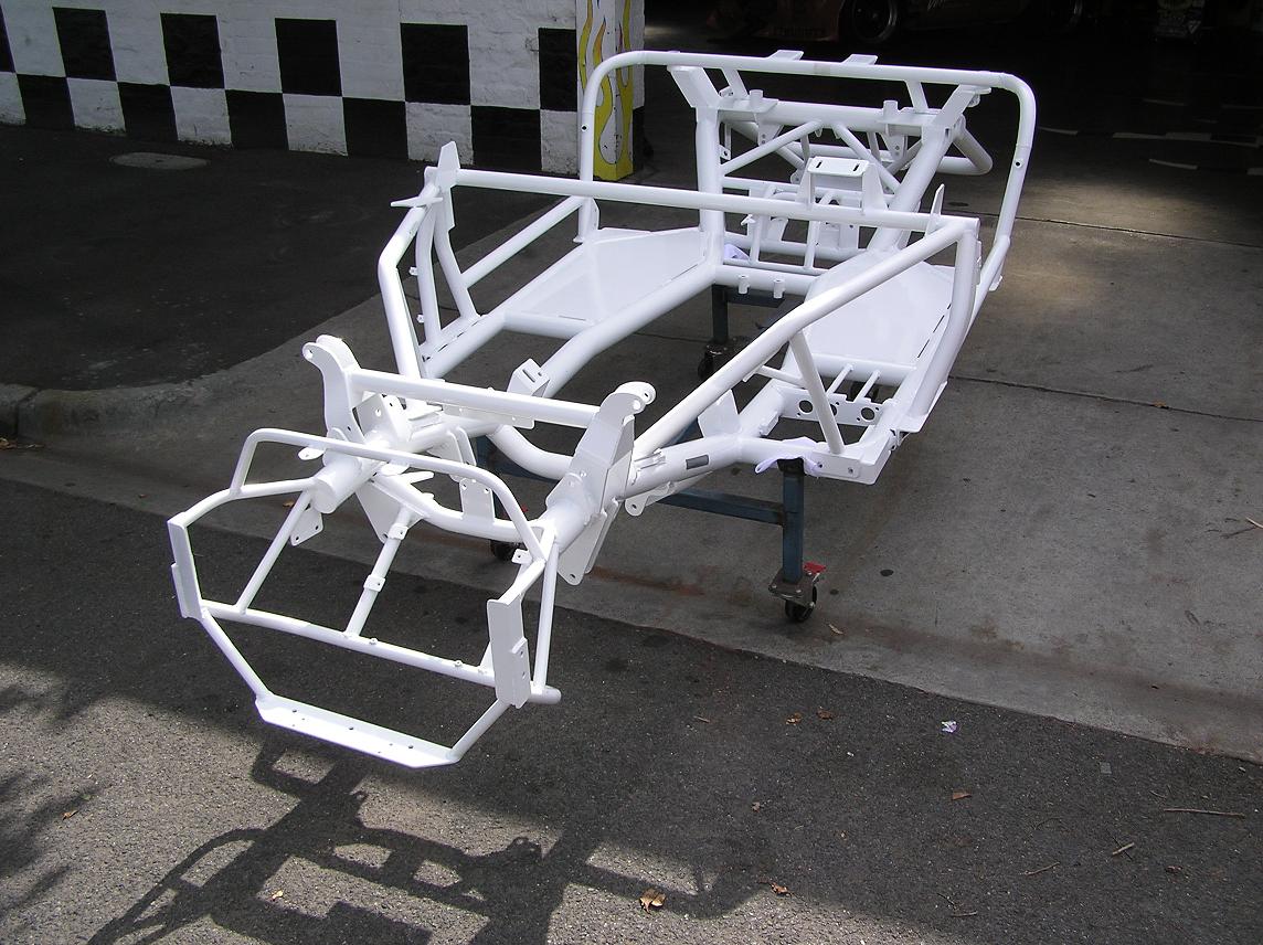 M_S_Chassis_painted_White_005