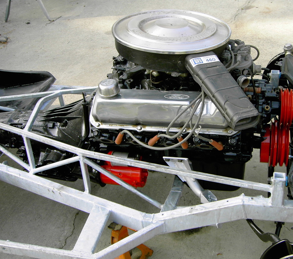 a-460_big_block_ford_engine_in_chassis